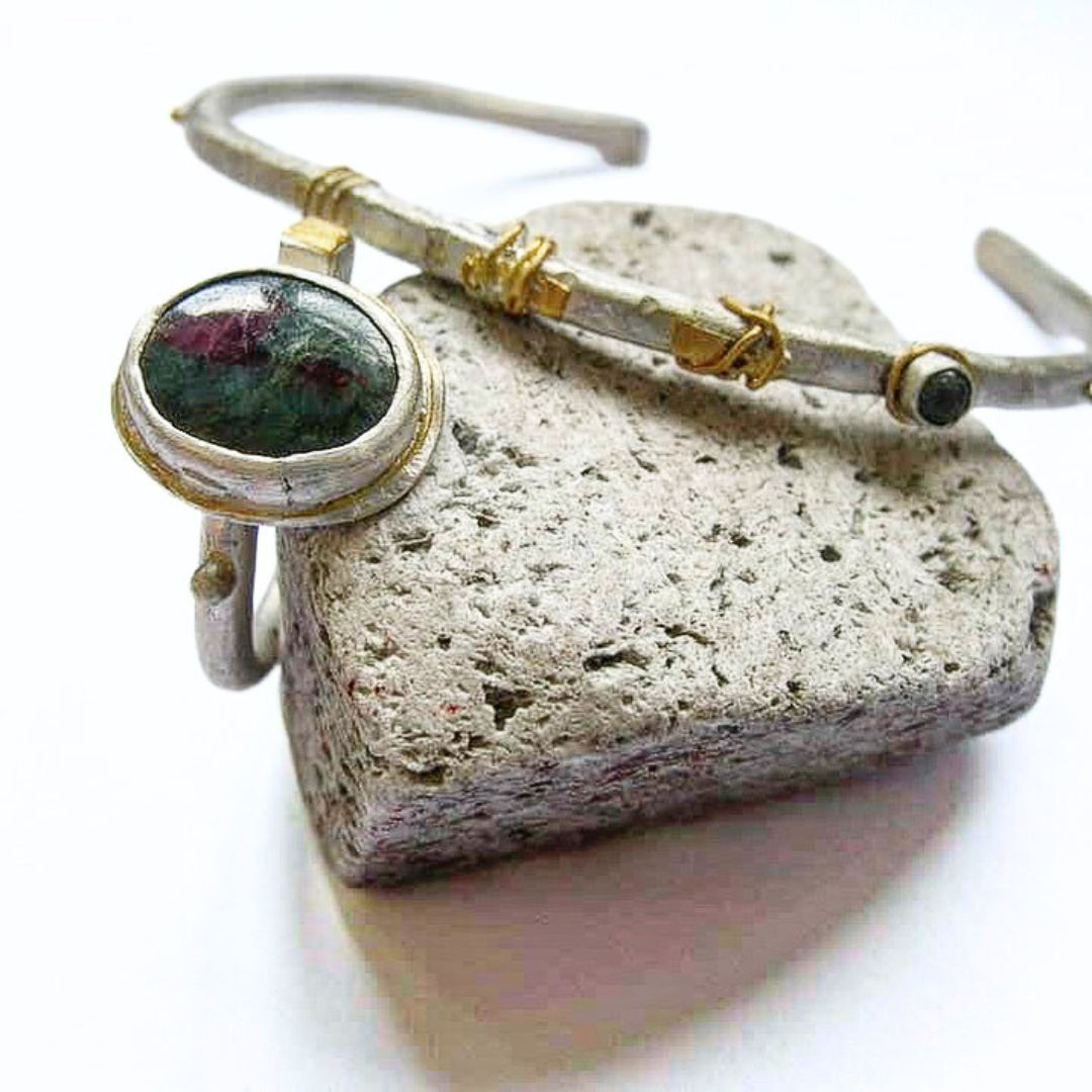 Fi Tilbury Jeweller